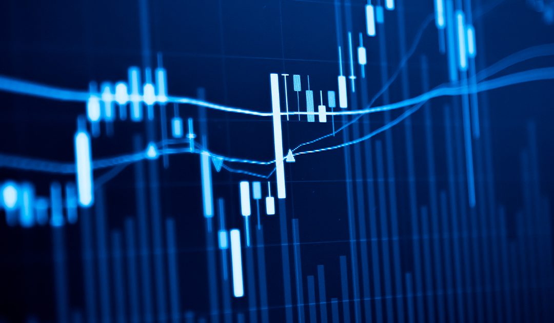 Taxa de Juros, taxa de câmbio e Investimentos. Como navegar neste momento incerto.